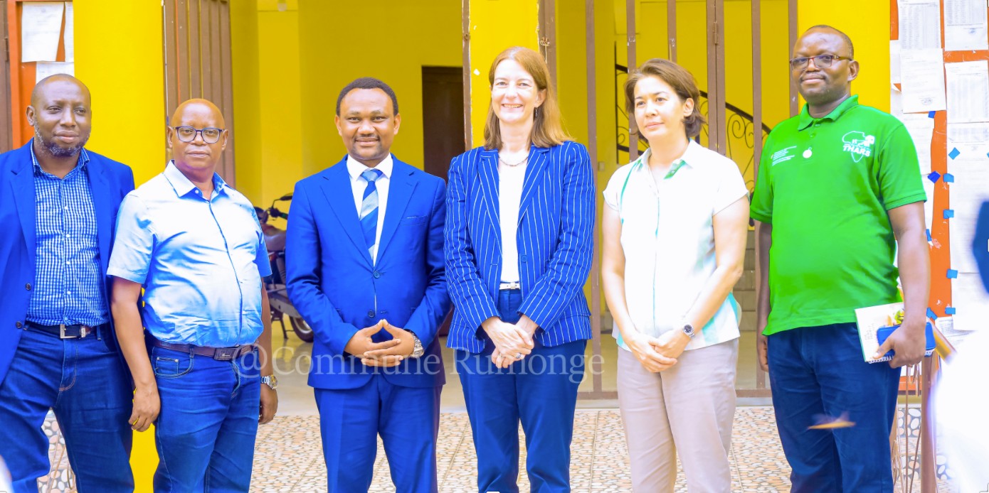 Rumonge : L'Ambassadrice de Suisse pour l'Afrique orientale constate les acquis du projet « NI ABACU »